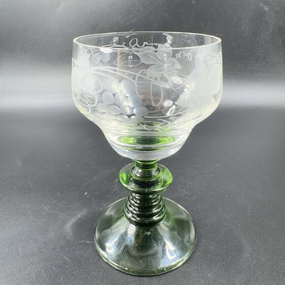 Vintage German Roemer Goblet Etched Beehive Manganese 365nm Green UV Glow Cup - Picture 13 of 13